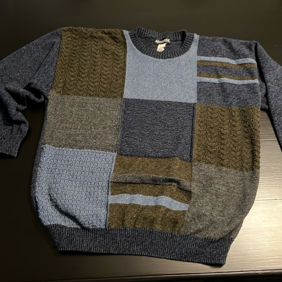 Vintage Absolutly sweater - Picture 1 of 5